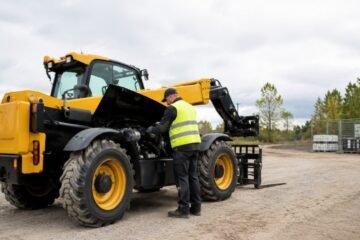 Telehandler Maintenance Checklist: 10 Things to Check Before Every Shift