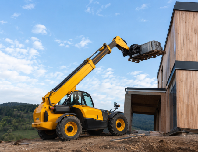 Telehandler Applications: 5 Surprising Jobs You Can Start Doing Today